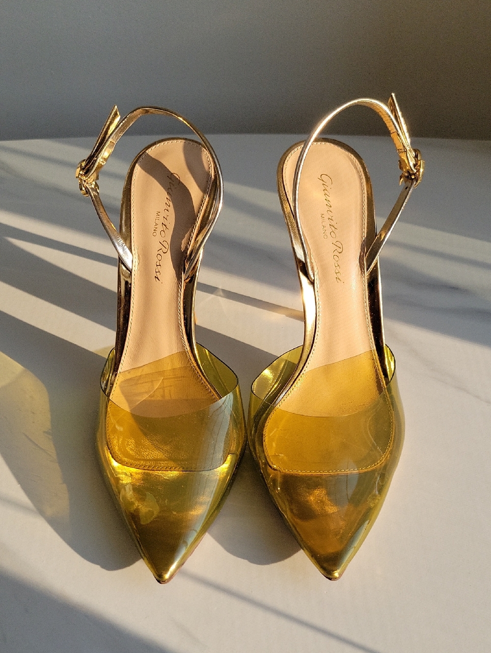 Gianvito Rossi Pointed Toe Yellow Transparent Slingback Pumps - Picture 2 of 16
